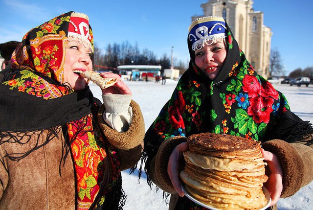 Nước Nga có một loại bánh nhìn quen mắt nhưng rất lạ và hấp dẫn với vô vàn loại nhân - Ảnh 15.
