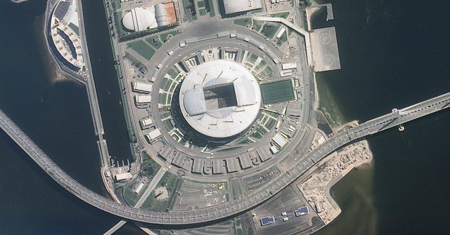 12 sân vận động phục vụ World Cup 2018 nhìn từ vệ tinh - Ảnh 1.