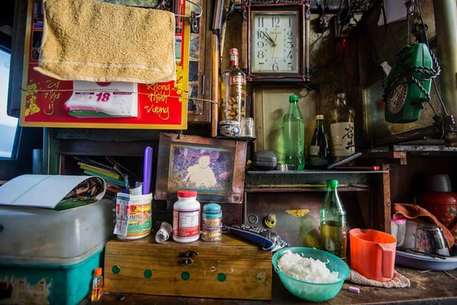 Cuộc sống trong những căn nhà siêu nhỏ ở trung tâm Sài Gòn - Ảnh 4.