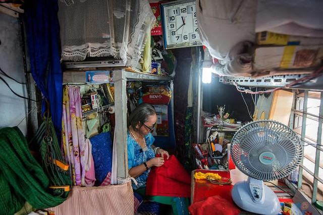 Cuộc sống trong những căn nhà siêu nhỏ ở trung tâm Sài Gòn - Ảnh 8.