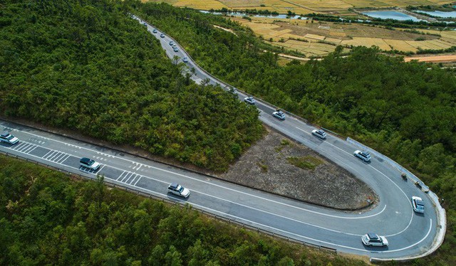 Bugatti của ông Đặng Lê Nguyên Vũ đã trèo đèo, vượt hàng ngàn km từ TPHCM ra tới Hà Nội như thế nào? - Ảnh 3.