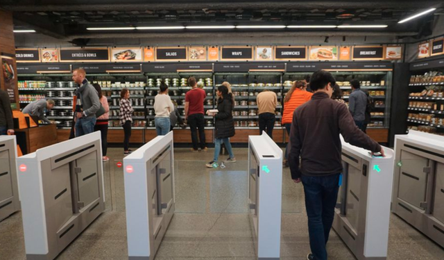 Microsoft bắt tay với chuỗi siêu thị Walmart nhằm lật đổ Amazon trên mọi phương diện - Ảnh 2.