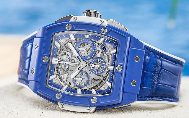 Chiêm ngưỡng đồng hồ Hublot Spirit of Big Bang Blue với sắc xanh thu hút của Địa Trung Hải, cả thế giới chỉ có 100 chiếc Chiêm ngưỡng đồng hồ Hublot Spirit of Big Bang Blue với sắc xanh thu hút của Địa Trung Hải, cả thế giới chỉ có 100 chiếc