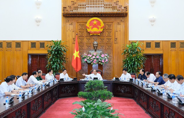 Thủ tướng: Không cấp mới giấy phép nhập phế liệu vào Việt Nam - Ảnh 1.