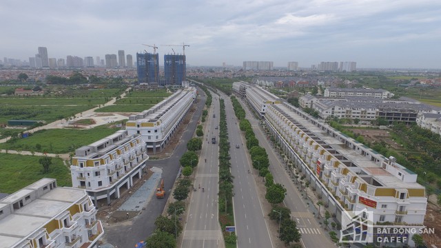 Toàn cảnh khu vực có giá nhà đất tăng mạnh tại Hà Nội trong năm qua - Ảnh 2.