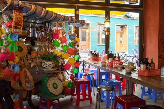 Giữa trời Berlin, có những quán Việt đang làm vang danh nền ẩm thực nước nhà - Ảnh 10.