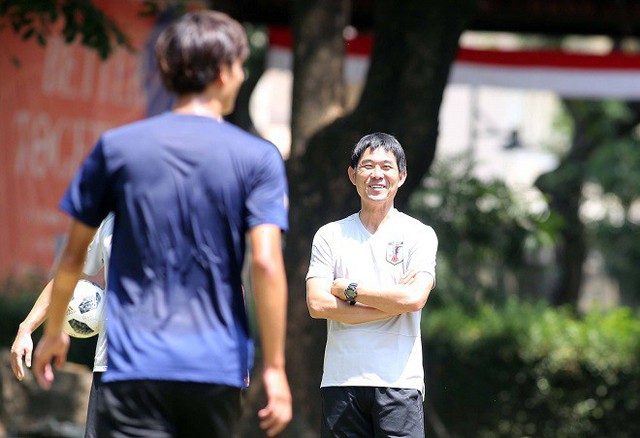  Trước thềm đại chiến với U23 Nhật Bản, trưởng đoàn Dương Vũ Lâm nhắc khéo U23 Việt Nam - Ảnh 2.