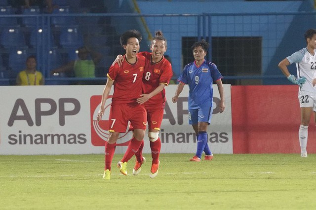  Việt Nam “lùi một bước, tiến ngàn dặm” sau trận thua 7 bàn trắng trước Nhật Bản - Ảnh 1.