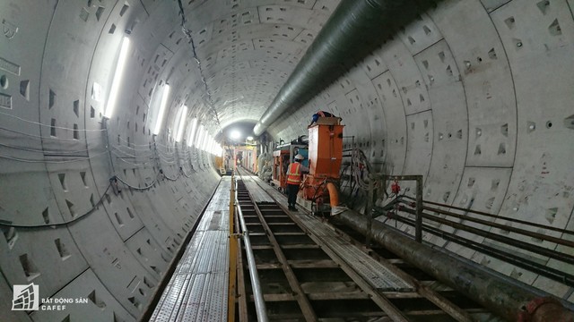 Metro tỷ USD ở Việt Nam dùng công nghệ đào hầm, “chinh phục” lòng đất như thế nào? - Ảnh 2.