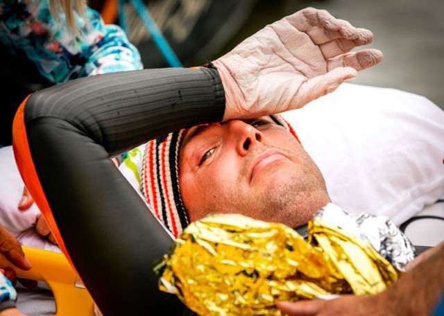 Từng đánh bại bệnh bạch cầu rồi giành HCV Olympic, VĐV này vừa hoàn thành chặng bơi marathon dài 163km trong 55h để gây quỹ nghiên cứu ung thư - Ảnh 11.