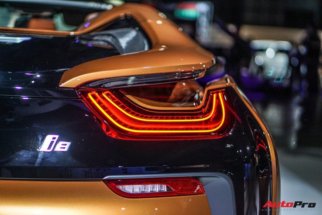 Chiêm ngưỡng siêu phẩm BMW i8 mui trần lần đầu tới Đông Nam Á - Ảnh 5.