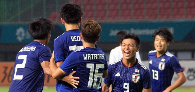  U23 Nhật Bản lột xác, ngạo nghễ vào bán kết bằng hình ảnh đáng sợ - Ảnh 1.