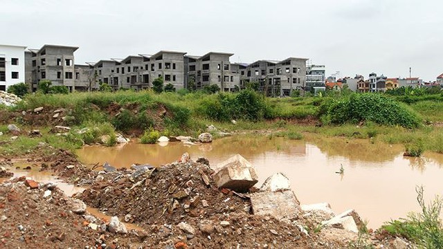 Ngổn ngang tuyến các con phố đổi bằng 180 ha đất vàng ở Hà Nội - Ảnh 8. Ngổn ngang tuyến các con phố đổi bằng 180 ha đất vàng ở Hà Nội - Ảnh 8.