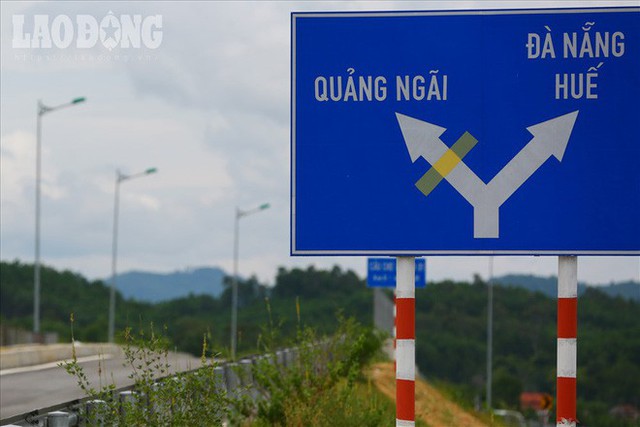 Ngổn ngang cao tốc 34 nghìn tỷ chậm tiến độ trước thềm thông tuyến - Ảnh 4.