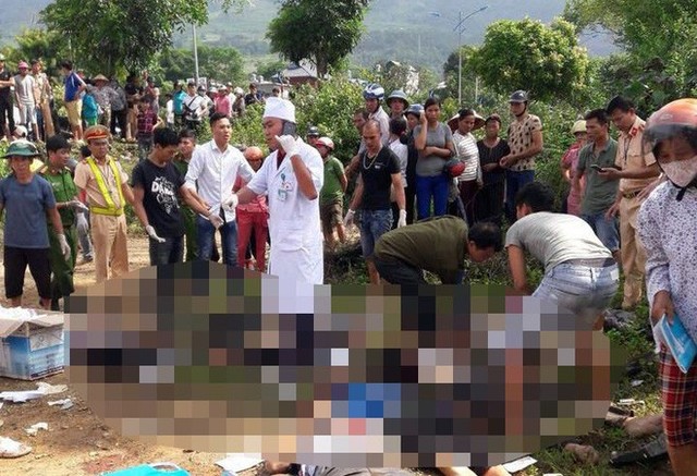  Hiện trường thảm khốc vụ tai nạn 12 người chết, 3 người bị thương ở Lai Châu - Ảnh 4.
