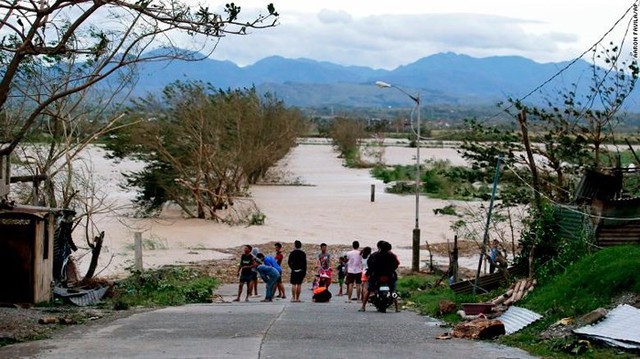 Số người chết vì bão Mangkhut ở Philippines tăng chóng mặt - Ảnh 7.