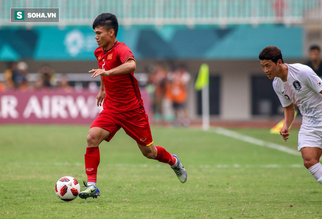  Lịch trình dày đặc, 2 tuyển thủ U23 Việt Nam phải bỏ lễ mừng công, vội vã rời Hà Nội - Ảnh 1.
