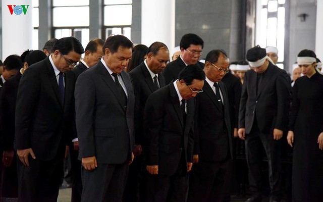 Các đoàn đại biểu quốc tế viếng Chủ tịch nước Trần Đại Quang - Ảnh 2.