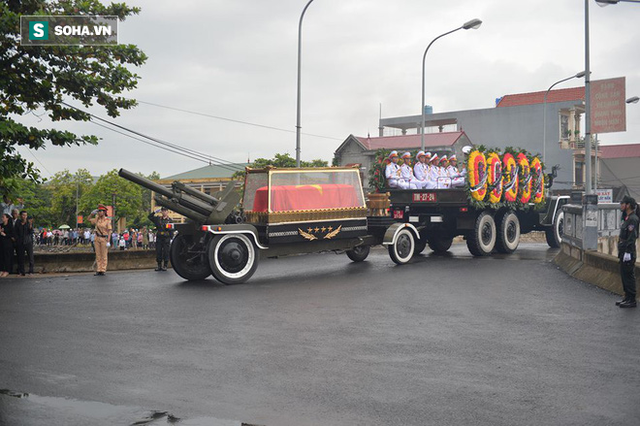 Chủ tịch nước Trần Đại Quang trở về đất mẹ - Ảnh 39.