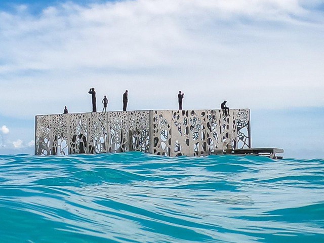 Khám phá phòng trưng bày nghệ thuật thủy triều độc đáo tại Maldives - thiên đường hạ giới ai cũng nên đến một lần trong đời - Ảnh 12.