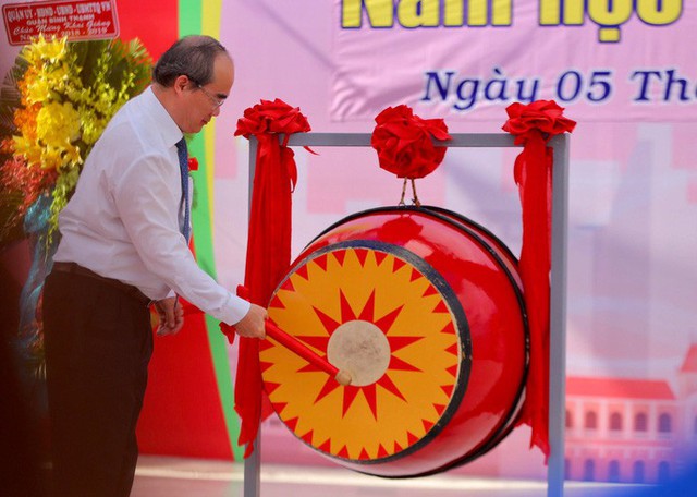 Chủ tịch nước Trần Đại Quang: Giáo dục luôn được đặt ở vị trí trung tâm - Ảnh 23.