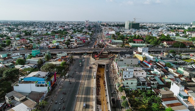 Toàn cảnh nút giao thông 3 tầng đầu tiên tại TP.HCM nhìn từ trên cao - Ảnh 16.