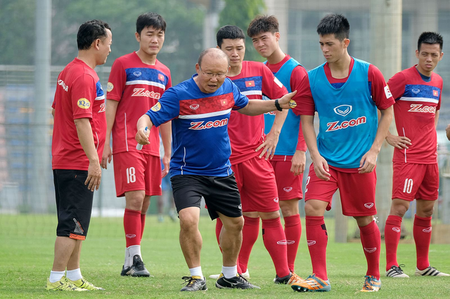 Park Hang Seo - Người truyền lửa cho bóng đá Việt Nam - Ảnh 3.