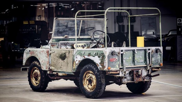 Land Rover sẽ phục chế chiếc xe kinh điển đầu tiên của hãng - Ảnh 2.