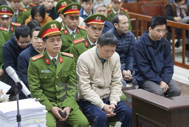  Luật sư của Trịnh Xuân Thanh dẫn quyền im lặng trong vụ Hoa hậu Phương Nga - Ảnh 2.