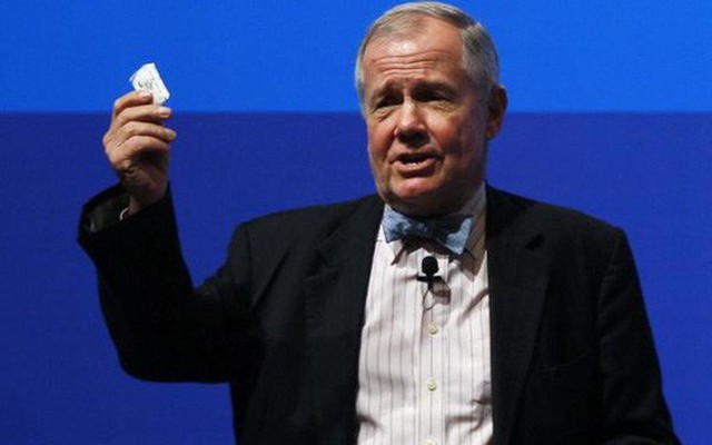 Nhà đầu tư tài ba Jim Rogers: "Khi tất cả mọi người đều cười chê ý tưởng của bạn, thì đó lại chính là biểu hiện khả năng thành công sẽ rất lớn" Nhà đầu tư tài ba Jim Rogers: "Khi tất cả mọi người đều cười chê ý tưởng của bạn, thì đó lại chính là biểu hiện khả năng thành công sẽ rất lớn"