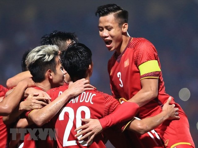 Xác định 8 cặp đấu vòng knock-out Asian Cup 2019, Việt Nam đối đầu Jordan - Ảnh 1.