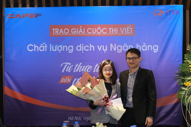 Trao giải cuộc thi viết Chất lượng dịch vụ ngân hàng: Từ thực tiễn đến ước mong - Ảnh 5.