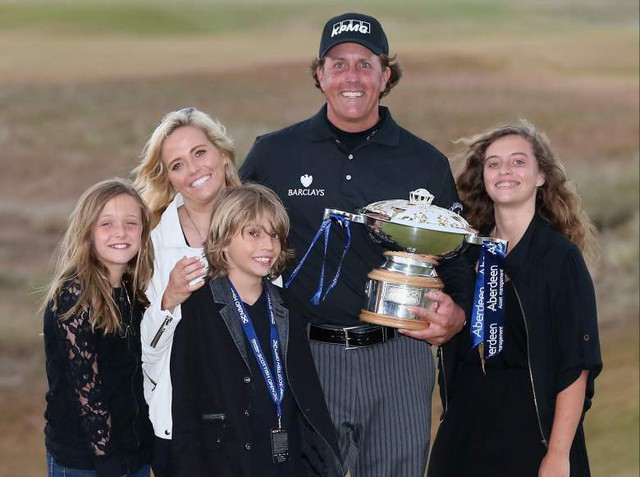 Chuyện ít biết về Phil Mickelson: Cánh chim không mỏi của làng golf thế giới - Ảnh 3.