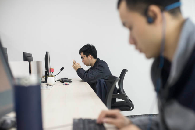 Hỏng mắt khi lên 6, coder Trung Quốc vẫn quyết tâm đem Internet đến gần hơn với người khiếm thị - Ảnh 2.