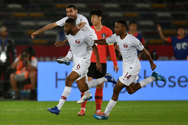 Tuyển thủ Hàn Quốc buồn bã, CĐV suy sụp sau thất bại ở tứ kết Asian Cup 2019 - Ảnh 9.