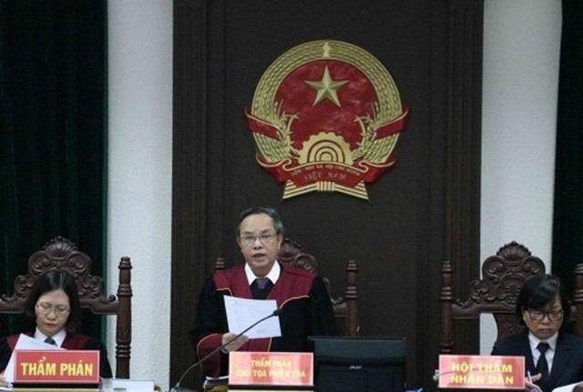 Tuyên án 2 cựu Thứ trưởng Bộ Công an: Trần Việt Tân 36 tháng tù, Bùi Văn Thành 30 tháng tù - Ảnh 2.