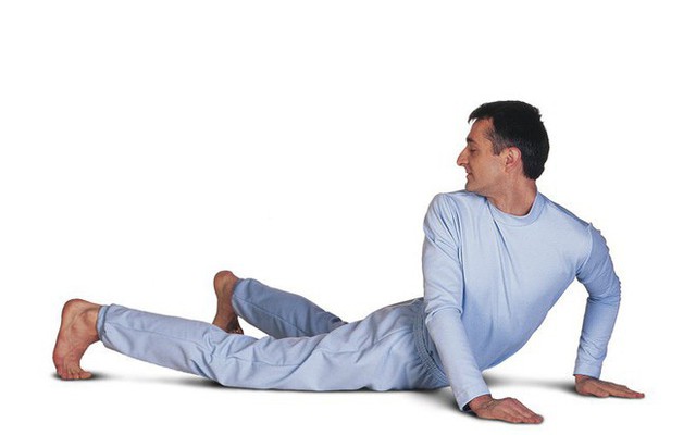 Bài tập thể dục buổi sáng của cao thủ Yoga: Làm sạch hệ tiêu hóa, ngăn ngừa nhiều bệnh - Ảnh 6.