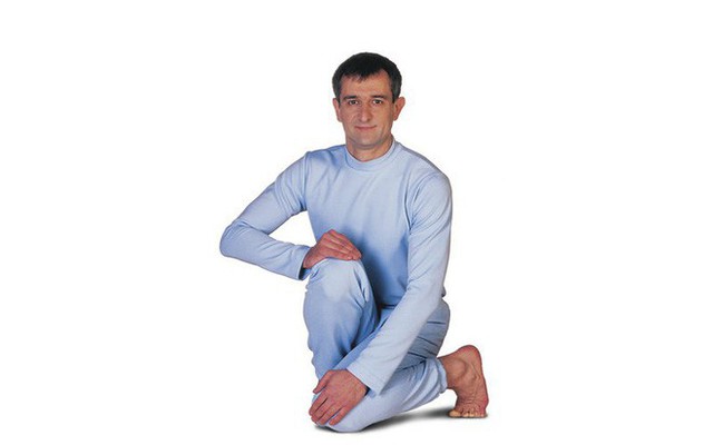 Bài tập thể dục buổi sáng của cao thủ Yoga: Làm sạch hệ tiêu hóa, ngăn ngừa nhiều bệnh - Ảnh 7.