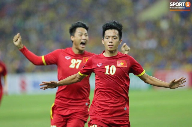 Tuyển Việt Nam đối đầu Malaysia: Fan Việt từng phải đổ cả máu và rất nhiều nước mắt cho cặp đấu kịch tính hàng đầu Đông Nam Á - Ảnh 6.