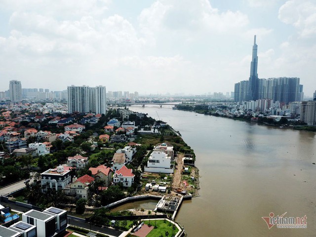Khu Thảo Điền có vị trí đắc địa khi chỉ cách trung tâm Thành phố bởi cầu Sài Gòn