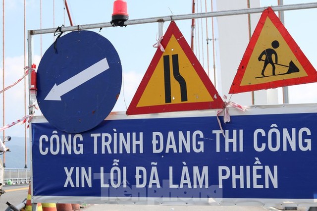 Cận cảnh cầu dây võng 1.000 tỷ dài nhất Việt Nam phải thay mặt đường - Ảnh 10.