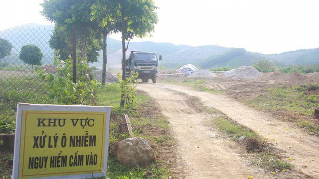  Bất thường số lượng dầu thải thu gom trong vụ ô nhiễm nước sạch sông Đà - Ảnh 2.