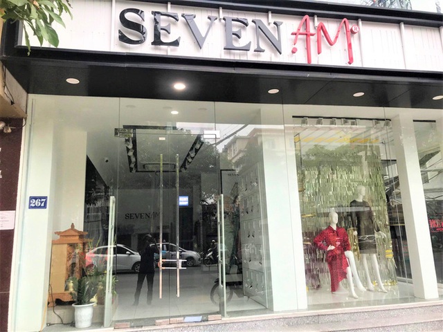 Sau bê bối cắt mác Trung Quốc gắn mác Việt, cửa hàng SEVEN.am Hà Nội đóng cửa im lìm - Ảnh 4.