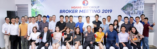 Tài chính Hoàng Huy (TCH): Nếu thời tiết thuận lợi sẽ hoàn thành dự án Hoàng Huy Mall trước tháng 7/2020 - Ảnh 1.