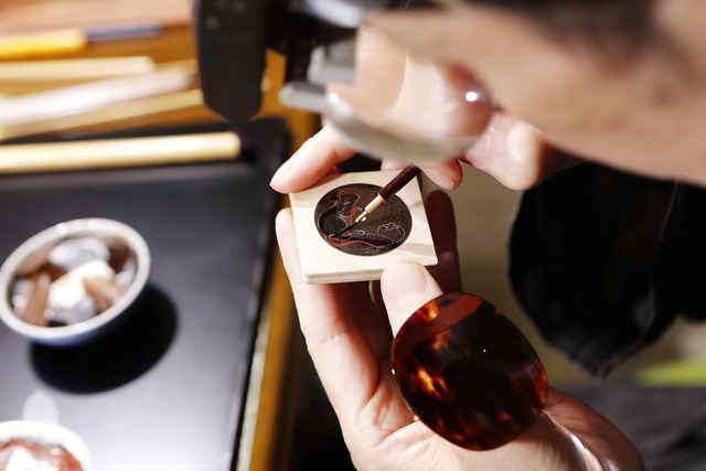 Chopard đem tới đồng hồ vàng hồng sơn mài năm Canh Tý bản giới hạn 88 chiếc dành riêng cho giới thượng lưu - Ảnh 2.