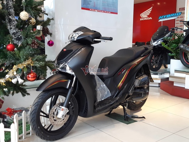 Loạn giá Honda SH 125i 2020, đại lý đẩy giá kỷ lục kiếm lời cao - Ảnh 2.