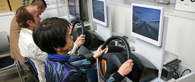 Câu chuyện về những tài xế lão niên của Nhật Bản: 70 tuổi vẫn trên từng cây số, cấm cũng dở mà để yên cũng không xong - Ảnh 9.