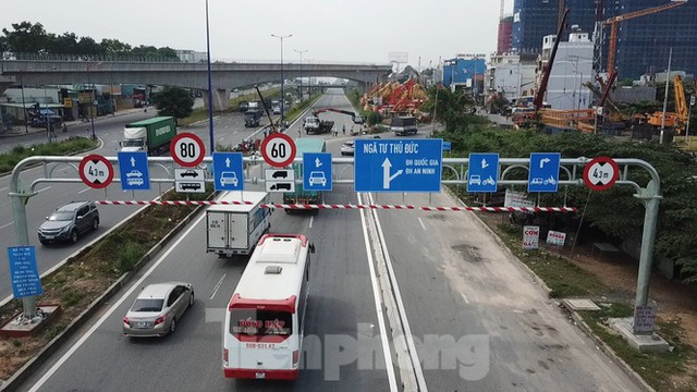 Nhìn từ trên cao nút giao thông cửa ngõ phía Đông Sài Gòn vừa thông xe - Ảnh 2.