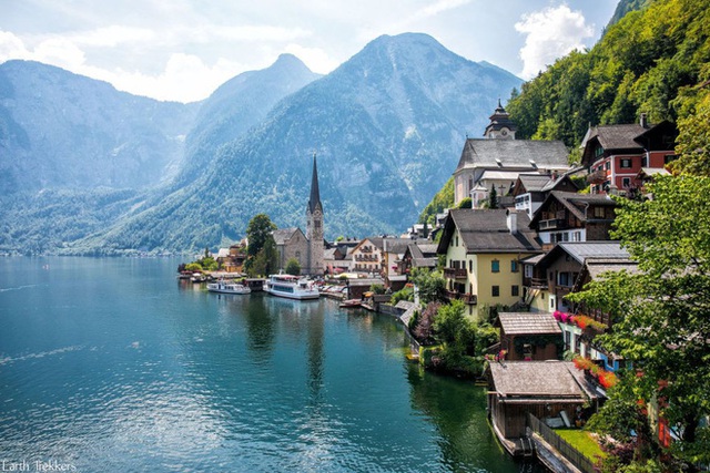 Trước vụ cháy ngày hôm nay, Hallstatt (Áo) được biết đến là thị trấn cổ nghìn năm với những hình ảnh đẹp mê ảo - Ảnh 4.