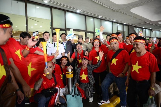 LIVE SEA Games 30: Thắng Indonesia 3-0, Việt Nam giành Huy chương vàng Bóng đá nam - Ảnh 18.